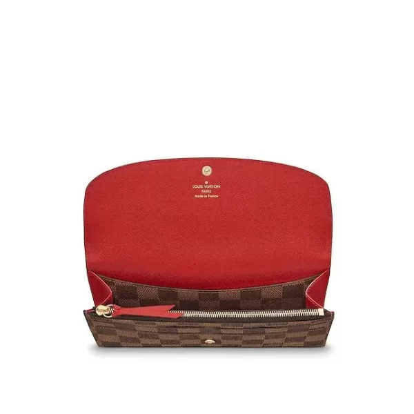 Emilie N63544