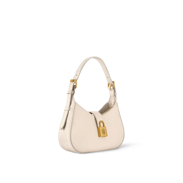 1 Low Key Shoulder Bag M24990