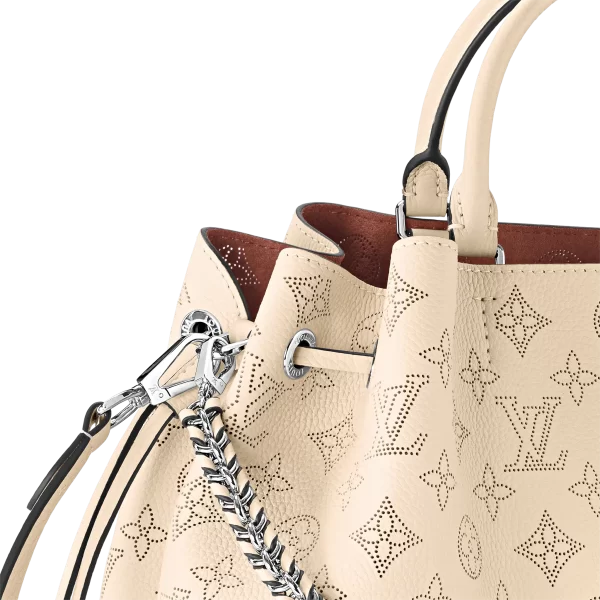 3 Bella Tote M59203