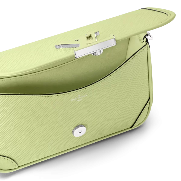 3 Buci M22960