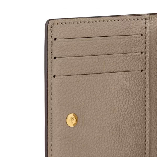 3 Cléa Wallet M82370
