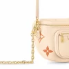 4 Mini Bumbag M82208