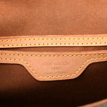 4 Monogram Bel Air M51122
