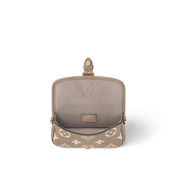 4 Nano Diane M83300