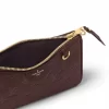 5 Easy Pouch M82446