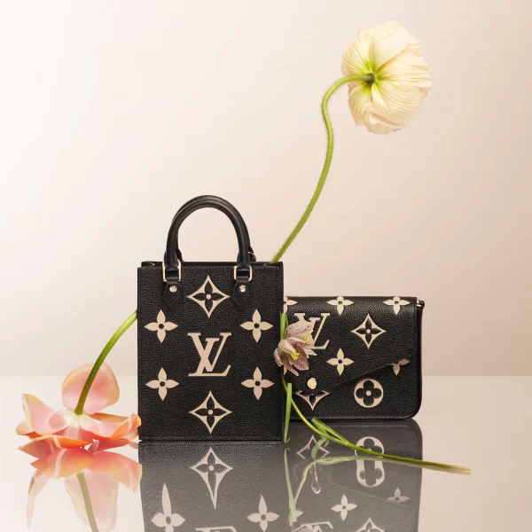 5 Felicie Pochette M80482