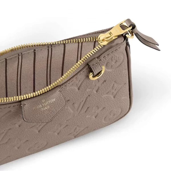 6 Easy Pouch On Strap M81862
