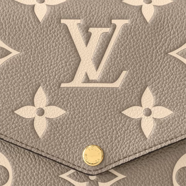 6 Felicie Pochette M69977