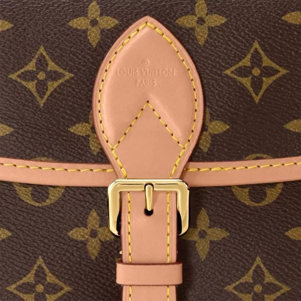 7 Diane M45985