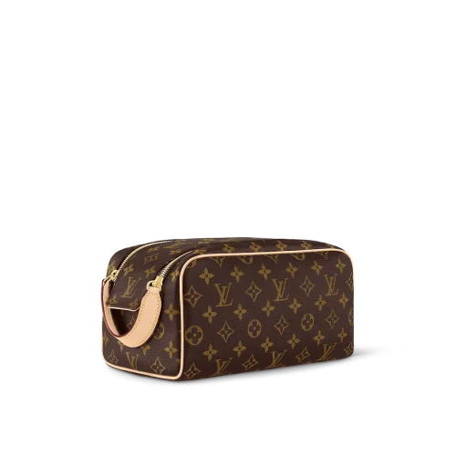 7 Dopp Kit Toilet Pouch M44494