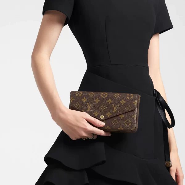 7 Felicie Pochette M61276