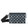 8 Gaston Wearable Wallet M83384
