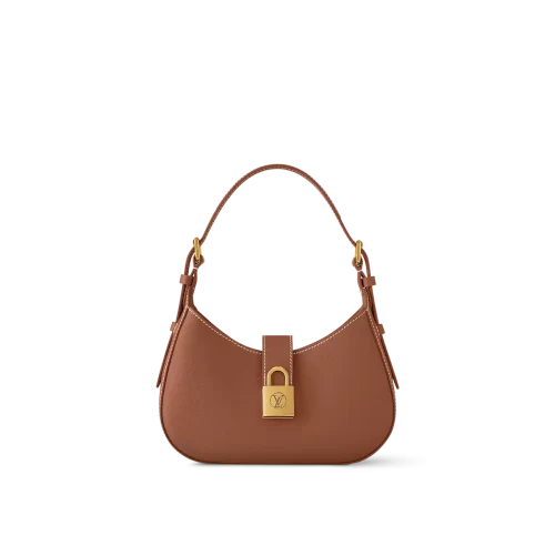 8 Low Key Shoulder Bag M24885