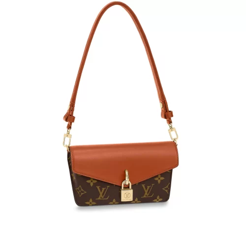 1 Padlock On Strap M80763
