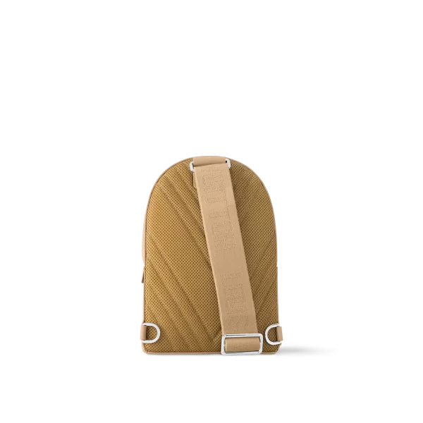 11 Pilot Slingbag