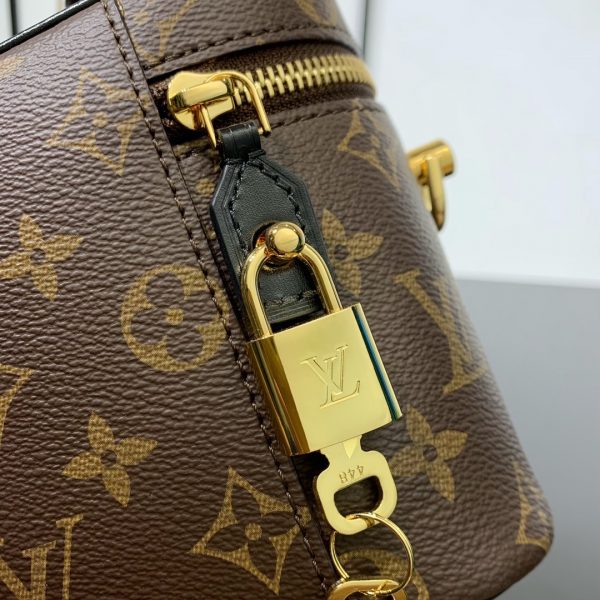 M47128