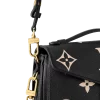 3 Pochette Métis East West M46596