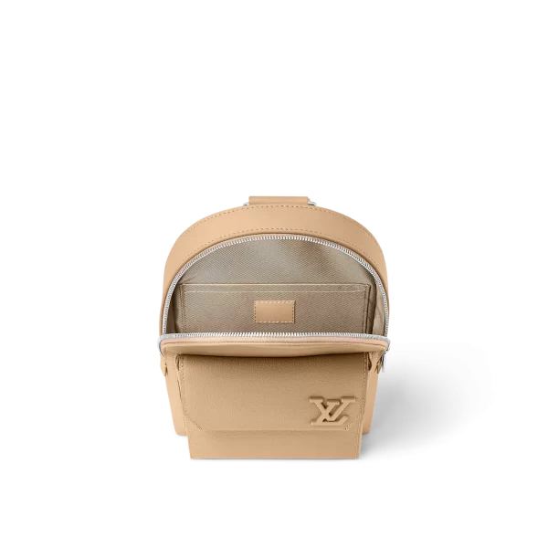 8 Pilot Slingbag
