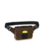 8 S Lock Slingbag M45864